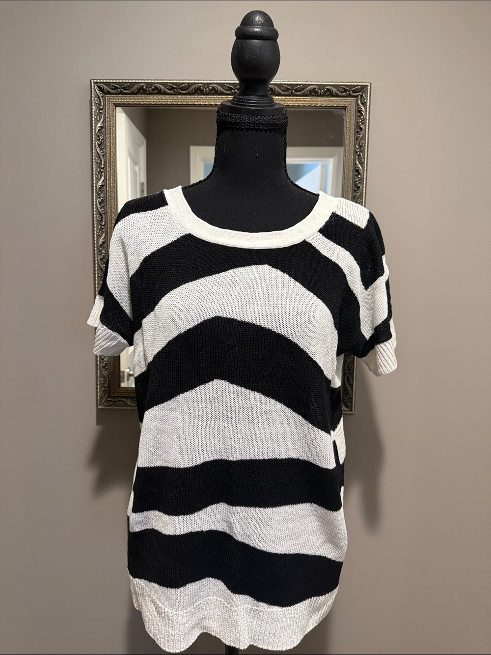 Chico's Black & White Wide Stripe Knit Top